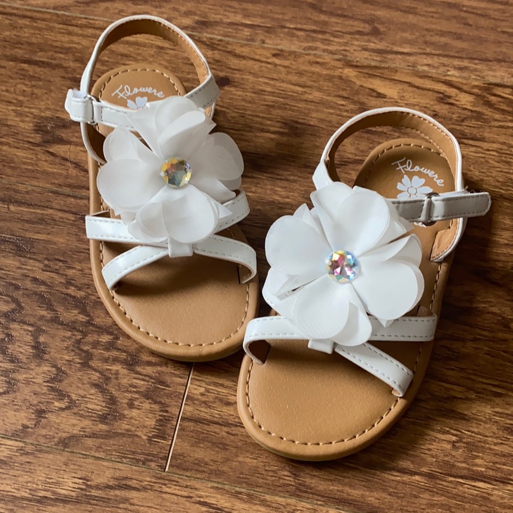 Flower sandals